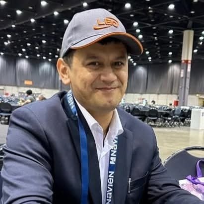 UZWAY founder
